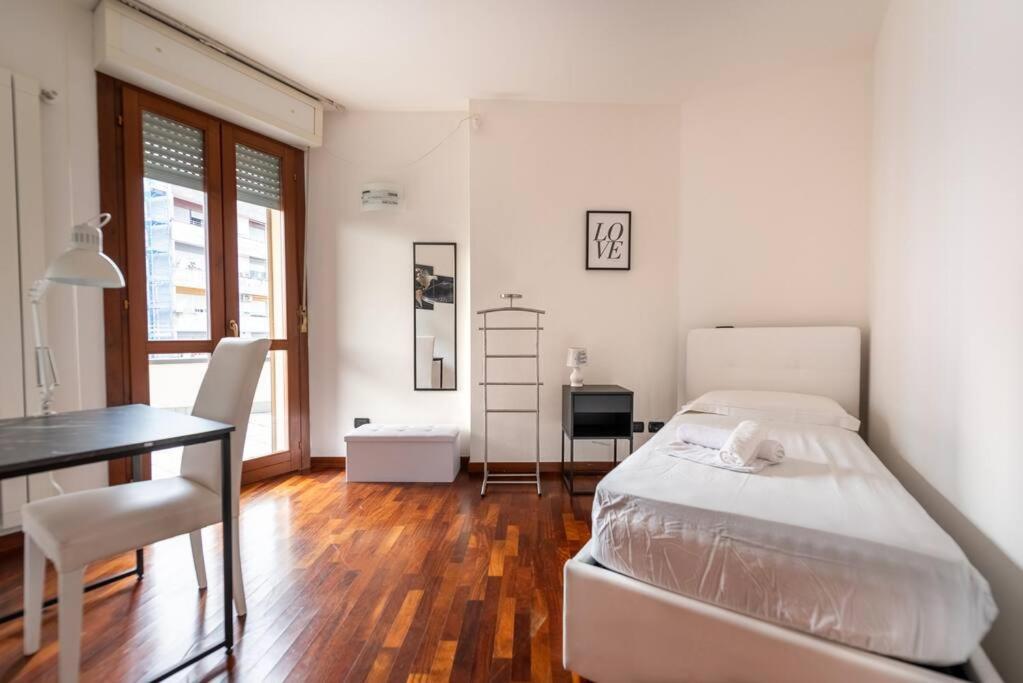 Ferienwohnung Attico Vicino Milano, Mxp, Rho Fiera Busto Arsizio Exterior foto